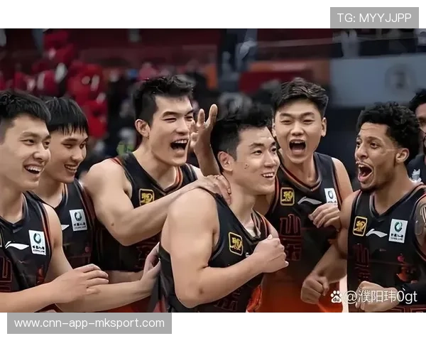 山东高速男篮三分火力强劲，外线攻势势不可挡